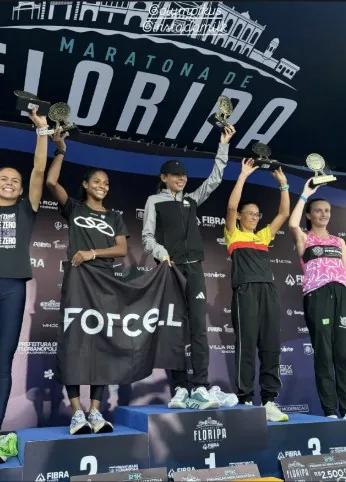 Post: pódio da Meia Maratona de Floripa 2026